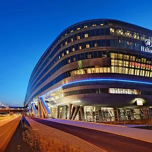 Hilton Frankfurt Airport **** Frankfurt nad Menem