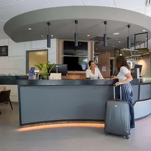 Hotel Novotel Parkstadt Schwabing Monachium