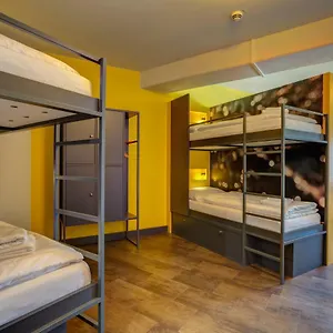 Hotel Meininger Olympiapark Monachium