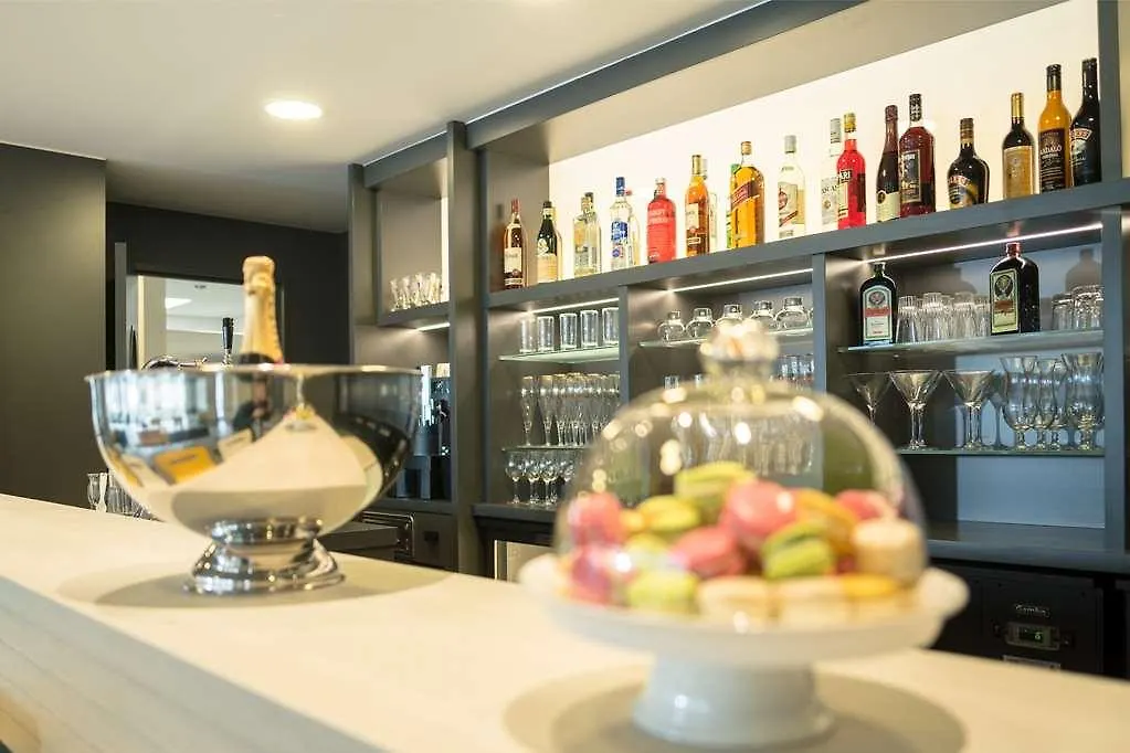 ***  B&B Hotel Frankfurt-Airport Frankfurt am Main Alemanha