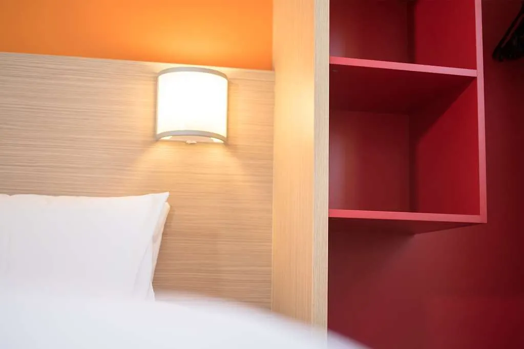 B&B Hotel Frankfurt-Airport Francoforte sul Meno 3*,