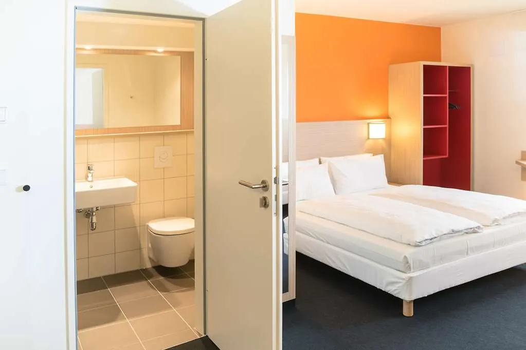 B&B Hotel Frankfurt-Airport Francoforte sul Meno